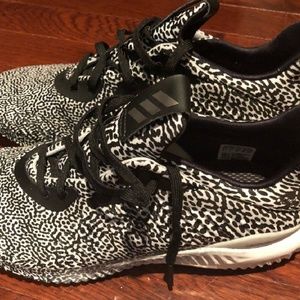 Adidas AlphaBounce